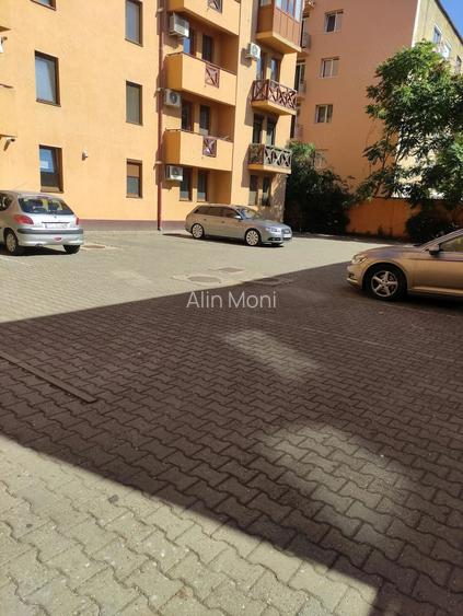 Apartament cu o camera de vanzare zona principala, Gradi?te