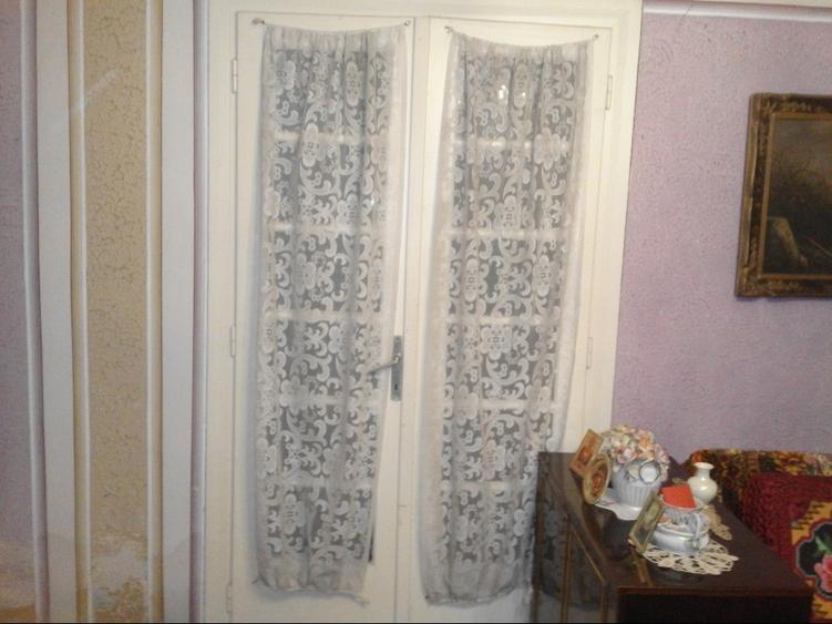 Casă individuală cu 5 camere cu Teren 4820 Mp în Belinț