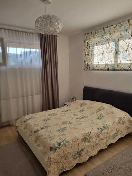 Apartament cu 2 camere decomandat în Berceni