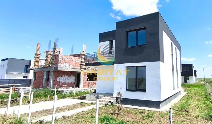 Casă individuală cu 4 camere cu Canalizare în Berceni