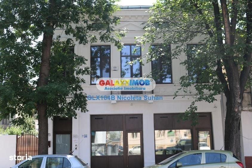 Apartament cu 4 camere în Dacia