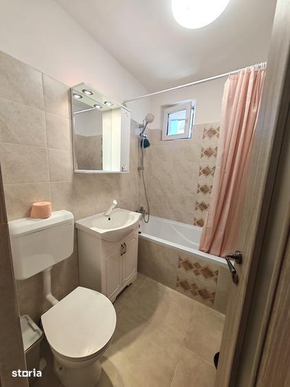 Apartament cu 3 camere în 1 Mai
