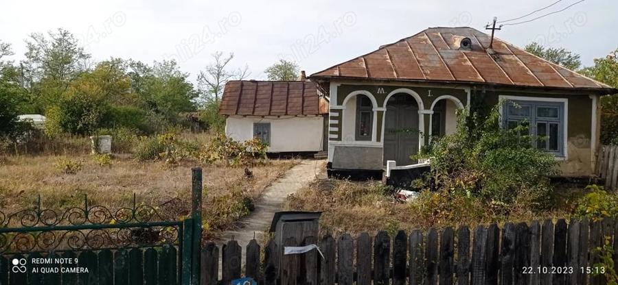 Casă cu 4 camere în Brădeanu