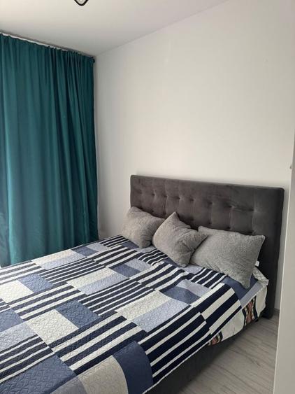 Apartament cu 2 camere semidecomandat în Fundeni