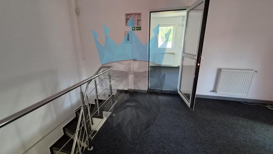 Birou, de 220 mp, în Vitan