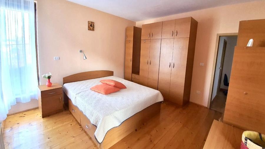 Apartament cu 3 camere decomandat în Braytim