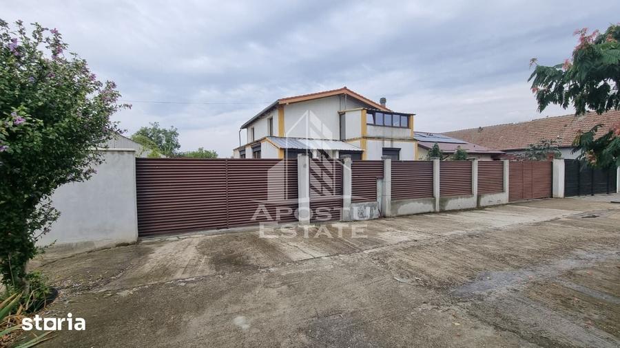 Casă cu 6 camere cu Teren 2712 Mp în Dudeștii Noi