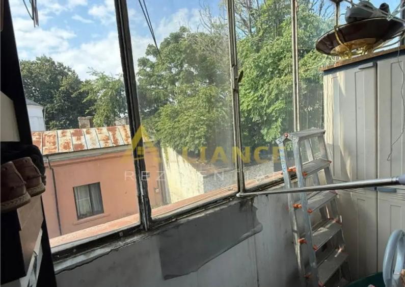 Apartament 2 camere etaj 1 zona Unirii centrala perfect pent - 16