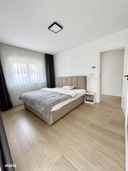 Casă cu 3 camere decomandat cu Teren 215 Mp în Țiglari