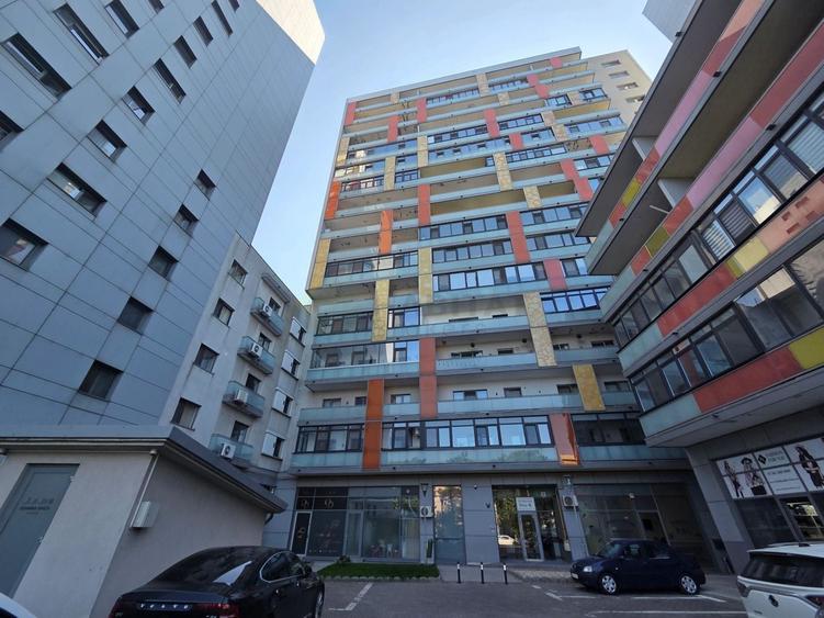 Apartament cu 2 camere, mobilat în Colentina