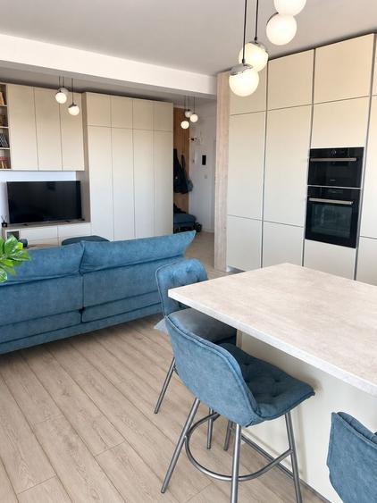 Penthouse cu 3 camere semidecomandat în Giroc