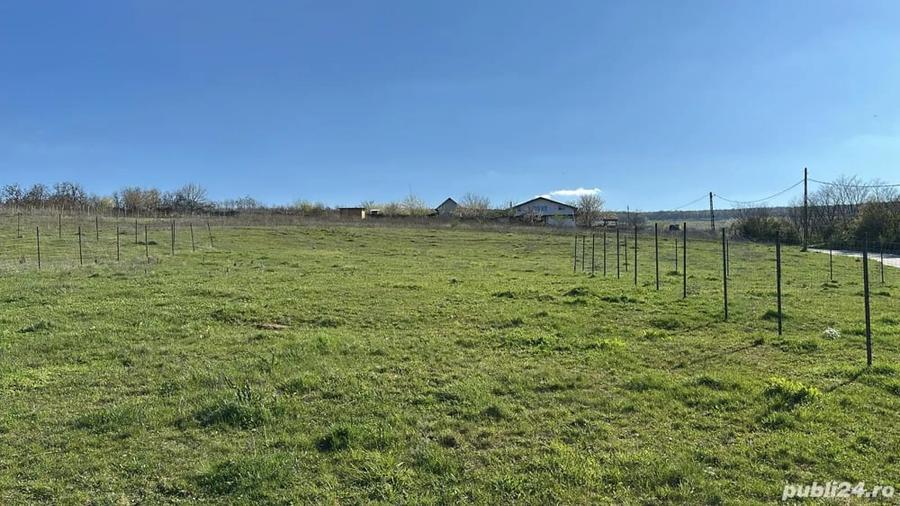 Teren de 680 mp, în Goruni