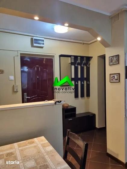 Apartament cu 2 camere decomandat, mobilat în Central