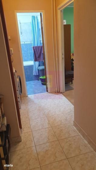 Apartament cu 3 camere decomandat în Morarilor
