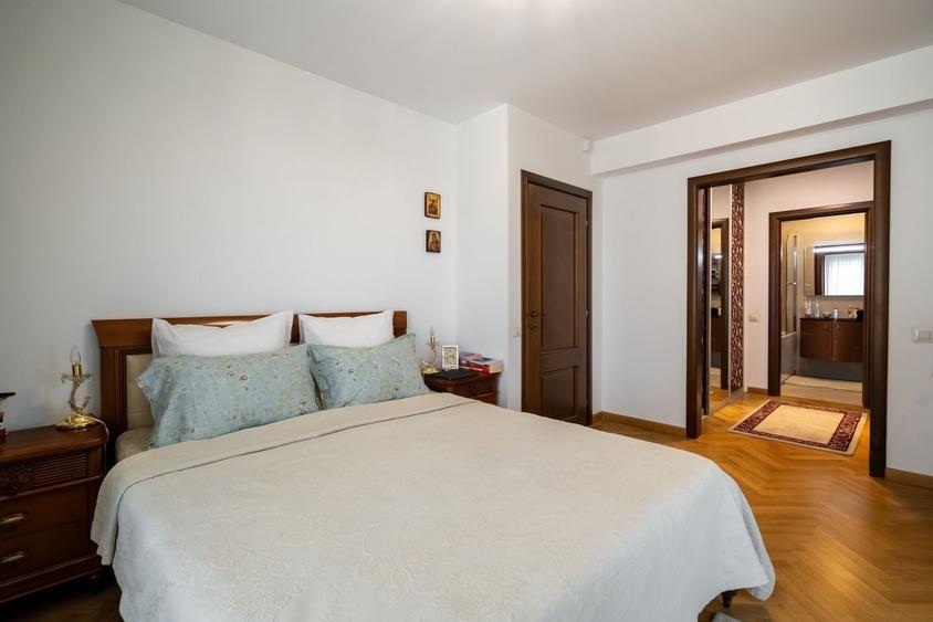 Casă individuală, elegantă, discretă, lumină naturală și confort autentic - 31
