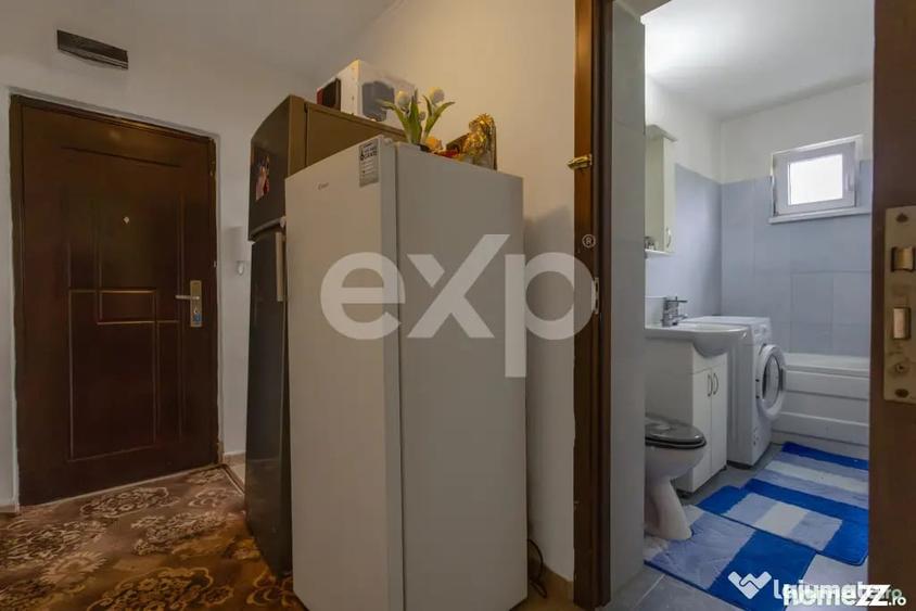 Apartament cu 2 camere decomandat în Central
