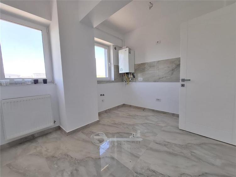 Apartament cu 3 camere decomandat în Galata