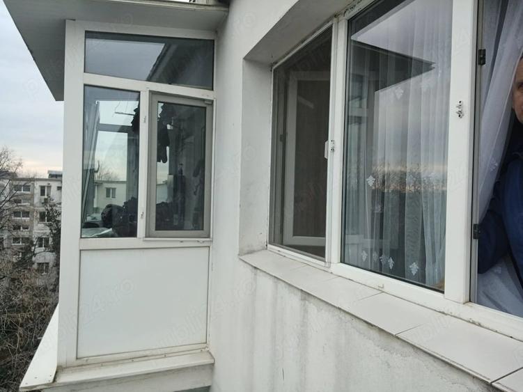 Apartament cu 2 camere semidecomandat în Vest