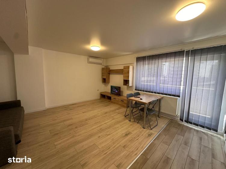 Apartament cu 3 camere decomandat în Theodor Pallady