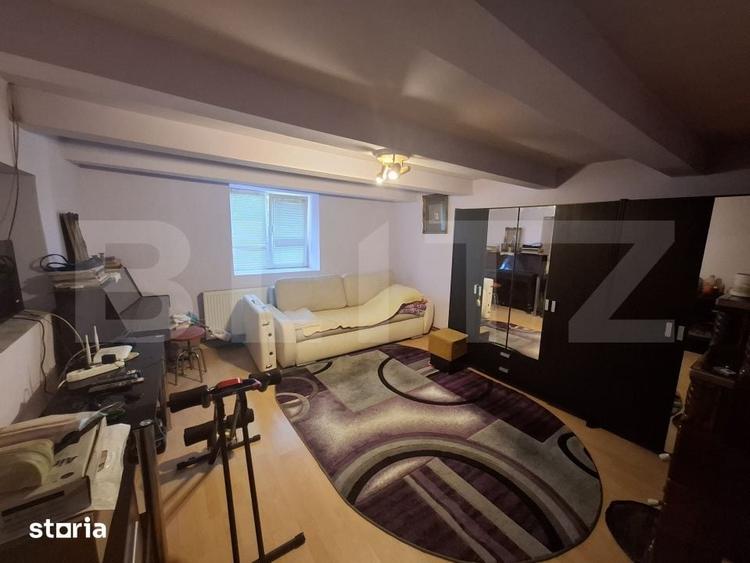 Casă cu 3 camere cu Teren 1561 Mp în Lazuri