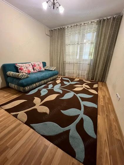Apartament cu 2 camere decomandat în Complex Studențesc