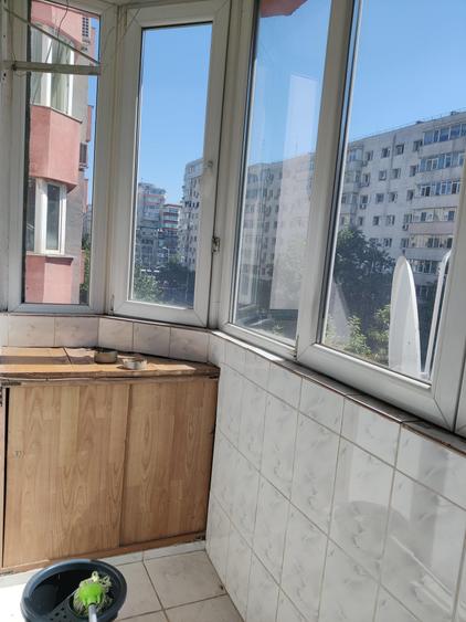 Apartament cu 2 camere semidecomandat în Moșilor