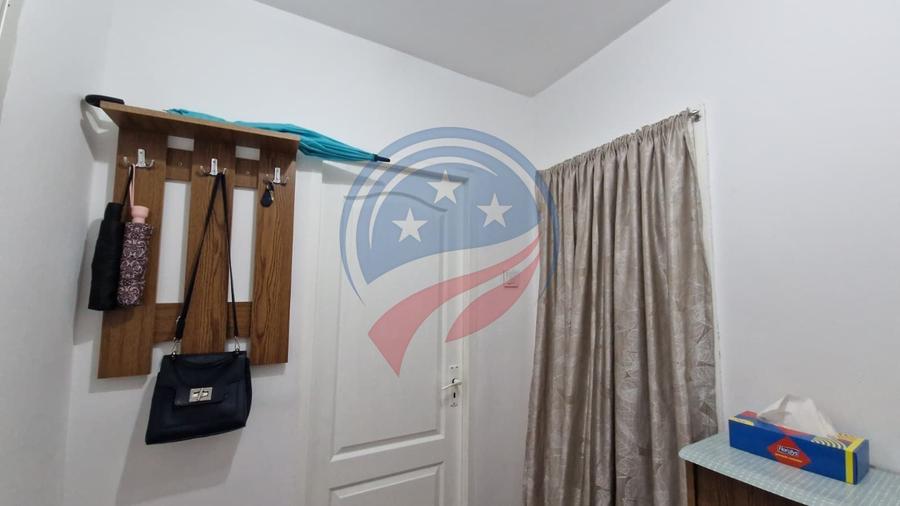 Apartament cu 2 camere semidecomandat, mobilat în Craiovița Nouă
