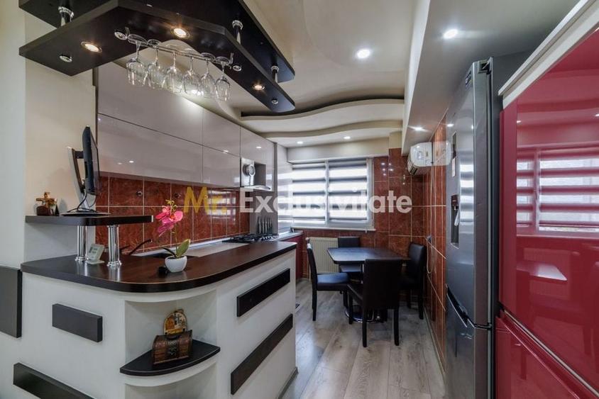 Apartament cu 3 camere decomandat în Prundu