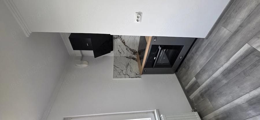Apartament cu 3 camere decomandat în Iosia