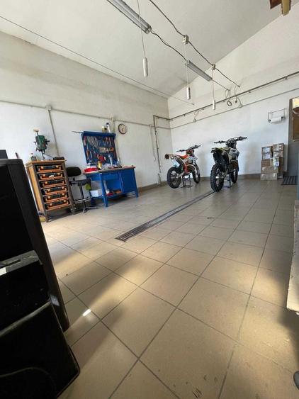 Spațiu comercial, de 150 mp, în Tureni