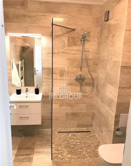 Apartament cu 3 camere decomandat, mobilat în Gheorgheni