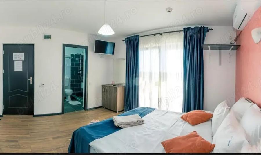 Casă cu 6 camere cu Teren 257 Mp în Vama Veche