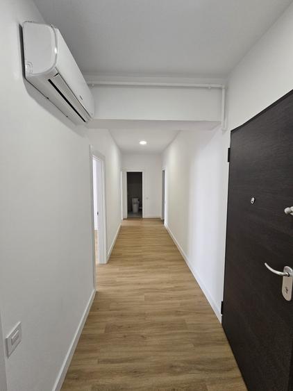 Apartament cu 3 camere decomandat în Lujerului