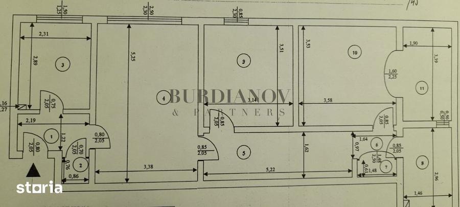 Apartament cu 3 camere semidecomandat, mobilat în Titan