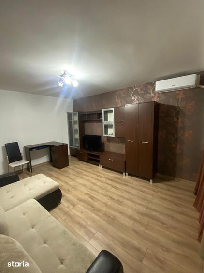 Apartament cu 2 camere decomandat în Cantemir