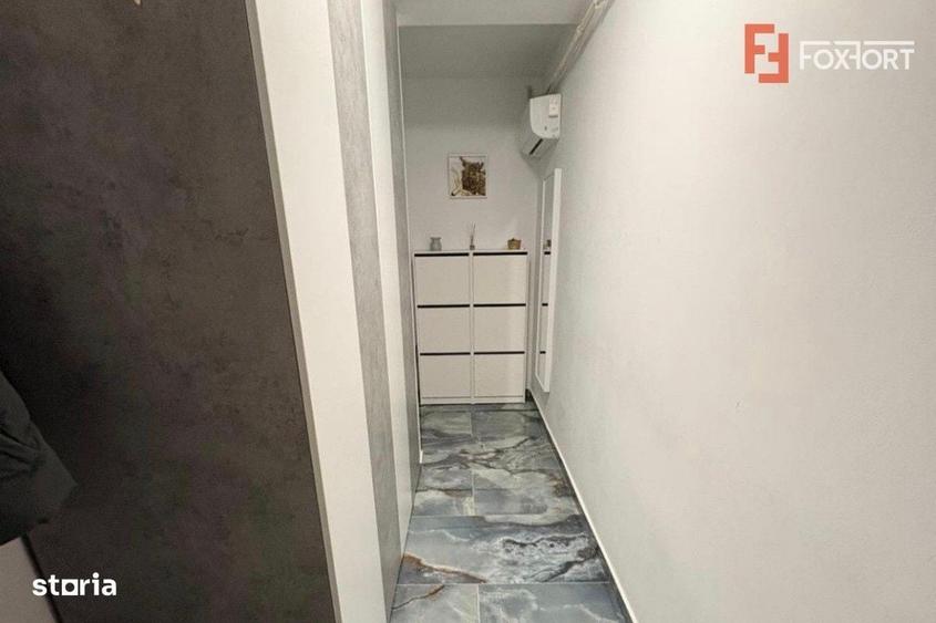 Apartament cu 2 camere decomandat în Girocului