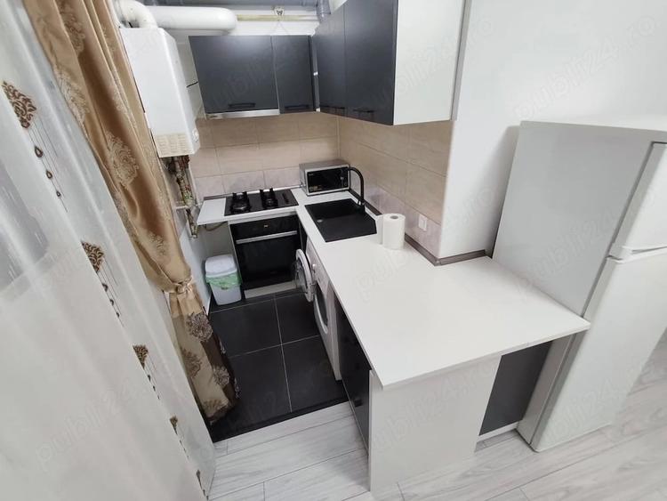 Apartament cu 2 camere semidecomandat în Roșu