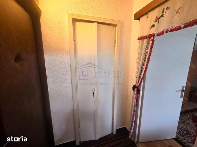 Apartament cu 2 camere semidecomandat în Ultracentral