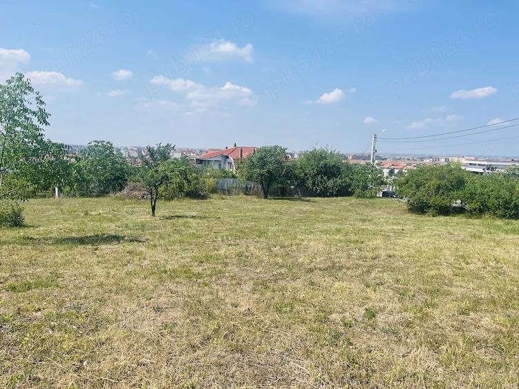 Teren de 1377 mp, în Oncea