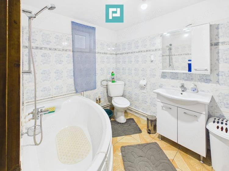 Casă cu 2 camere cu Teren 720 Mp în Șiria