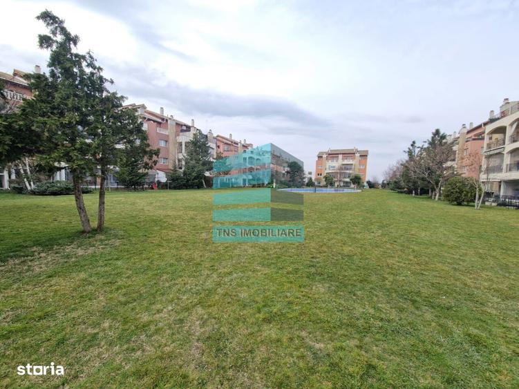 Apartament cu 3 camere în Central — fotografia 3