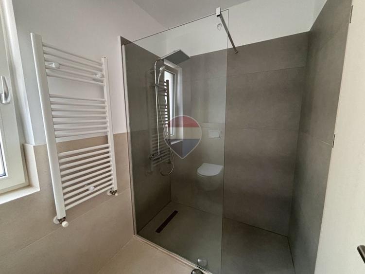 Apartament cu 2 camere decomandat, mobilat în Șelimbăr