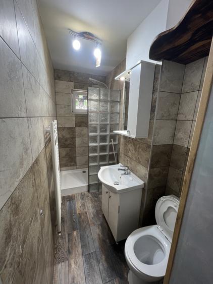 Apartament cu 2 camere nedecomandat, mobilat în Alecu Russo