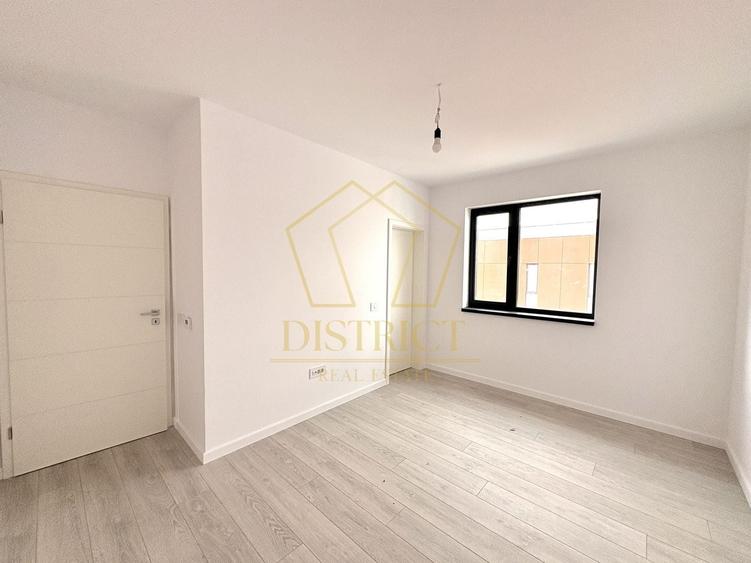 Apartament cu 3 camere decomandat în Braytim
