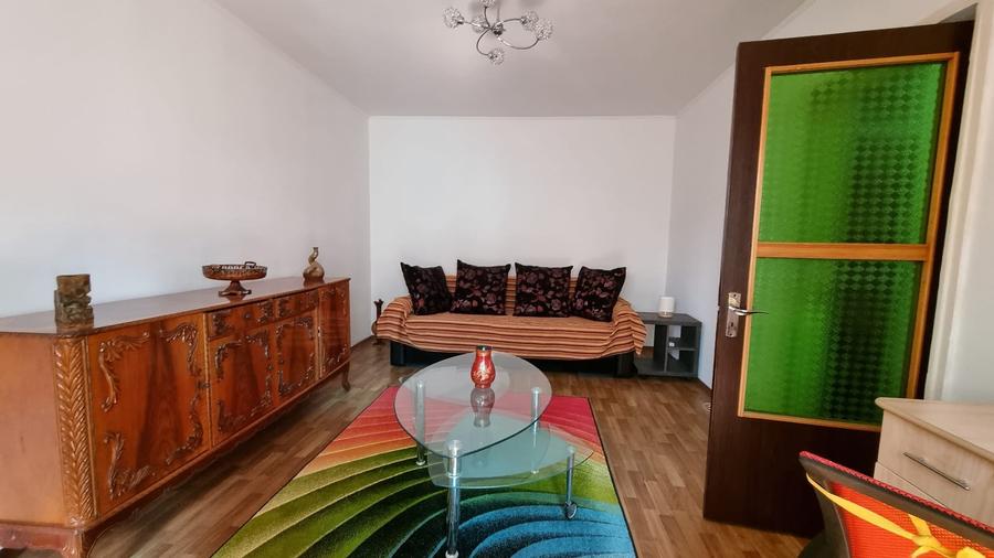 Apartament cu 2 camere decomandat în Iancului