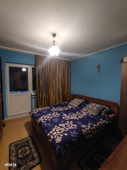Apartament cu 2 camere decomandat, mobilat în Anda