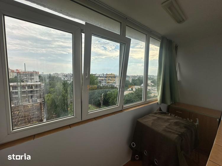 Apartament cu 3 camere în Berceni