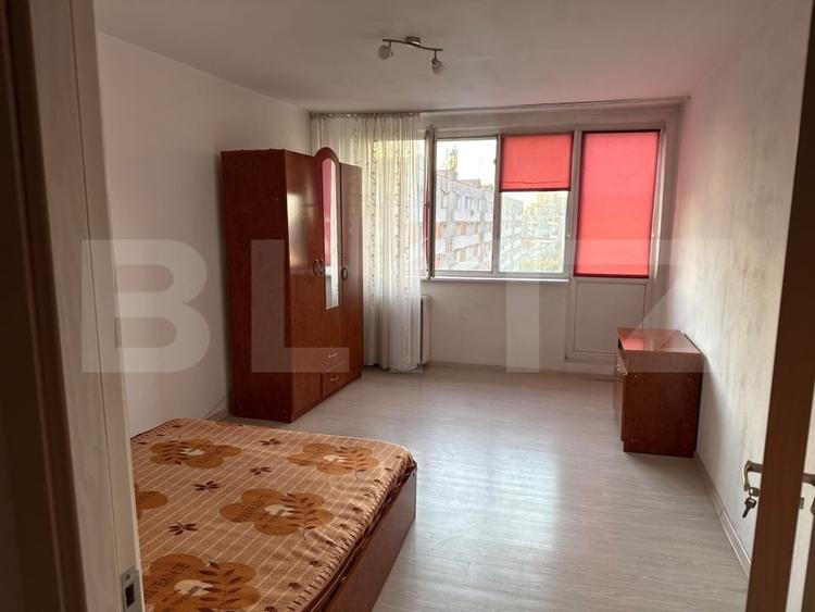 Garsonieră decomandată, mobilată în Calea București