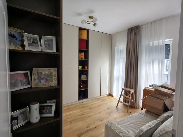 Casă cu 4 camere cu Teren 150 Mp în Săcălaz