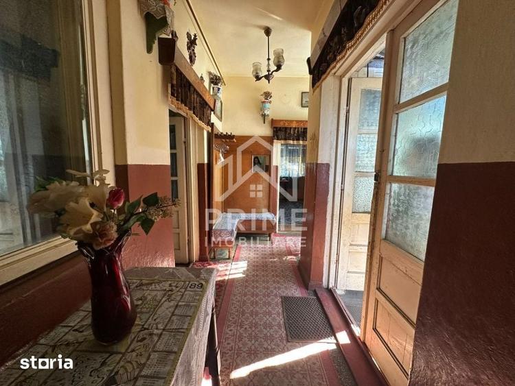 Casă cu 2 camere cu Teren 477 Mp în Central